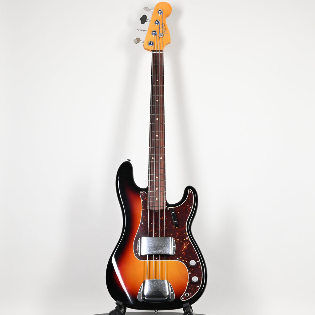 Fender James Jamerson 1962 Precision Bass- 3 Color Sunburst 2026 (JJ260608)