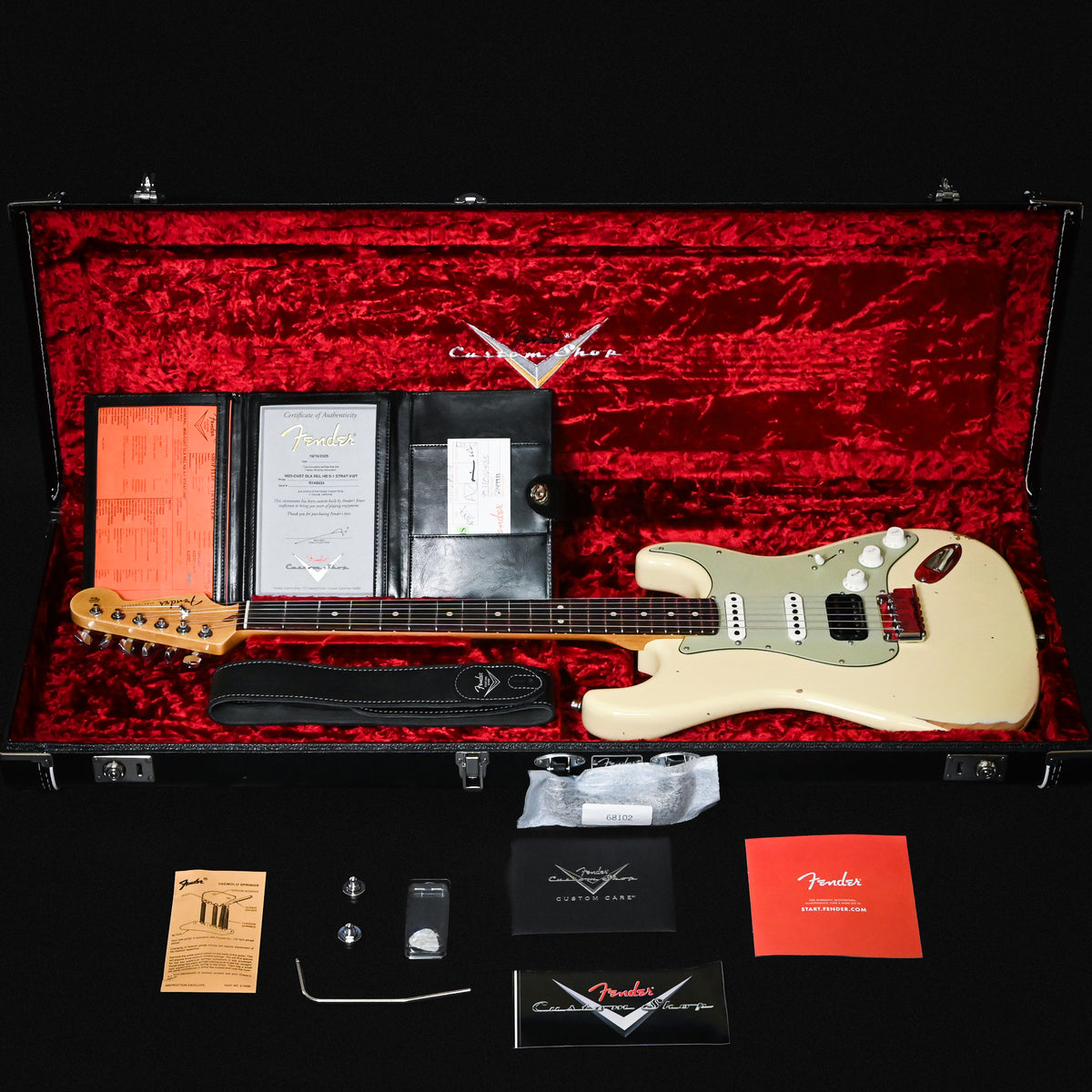 Fender Custom Shop Deluxe Stratocaster w/ Seymour Duncan SH4B Humbucker, Relic/ Closet Classic Hardware- Aged Vintage White 2026 (R149933)