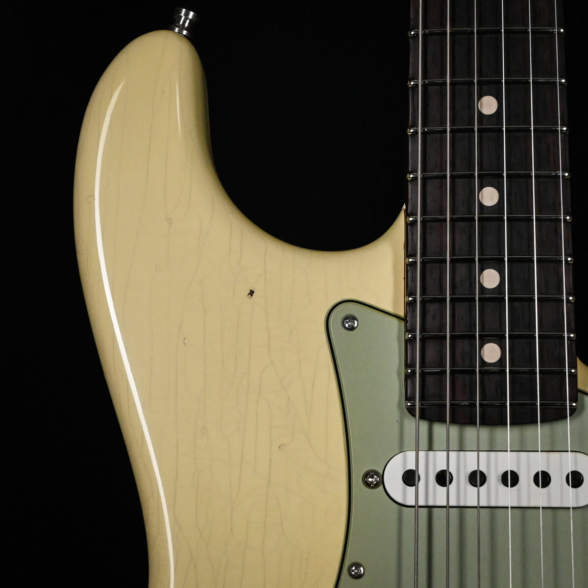 Fender Custom Shop Deluxe Stratocaster w/ Seymour Duncan SH4B Humbucker, Relic/ Closet Classic Hardware- Aged Vintage White 2026 (R149933)