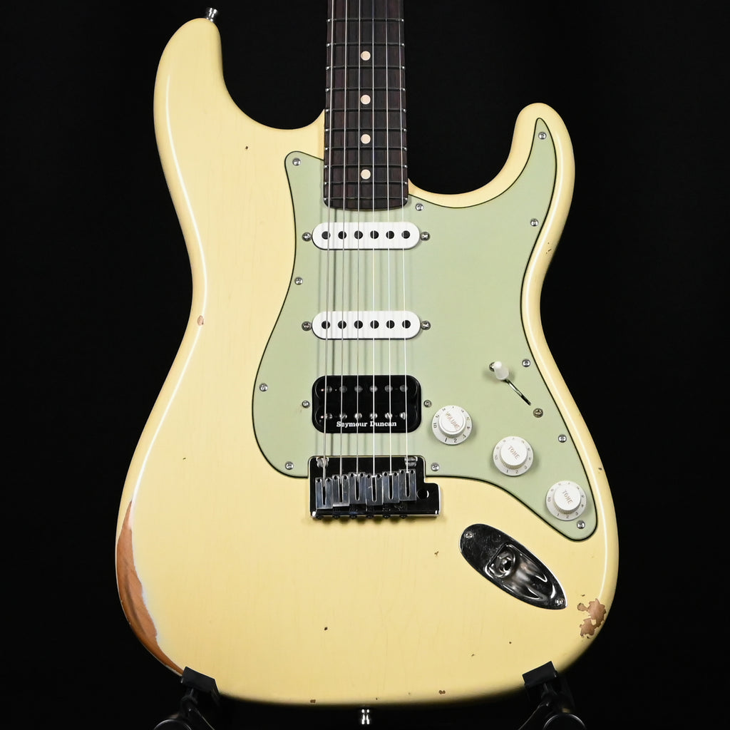 Fender Custom Shop Deluxe Stratocaster w/ Seymour Duncan SH4B Humbucker, Relic/ Closet Classic Hardware- Aged Vintage White 2026 (R149933)