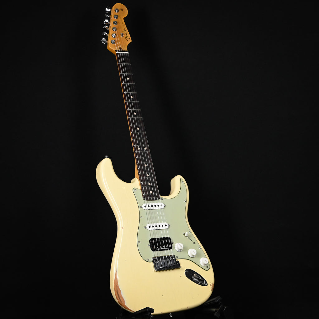 Fender Custom Shop Deluxe Stratocaster w/ Seymour Duncan SH4B Humbucker, Relic/ Closet Classic Hardware- Aged Vintage White 2026 (R149933)