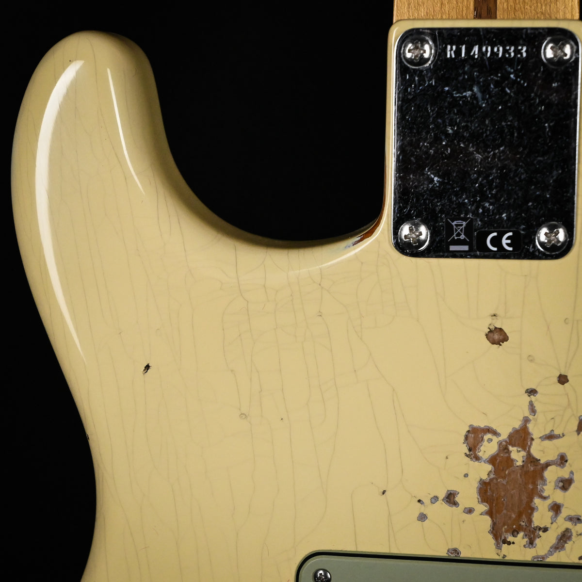 Fender Custom Shop Deluxe Stratocaster w/ Seymour Duncan SH4B Humbucker, Relic/ Closet Classic Hardware- Aged Vintage White 2026 (R149933)