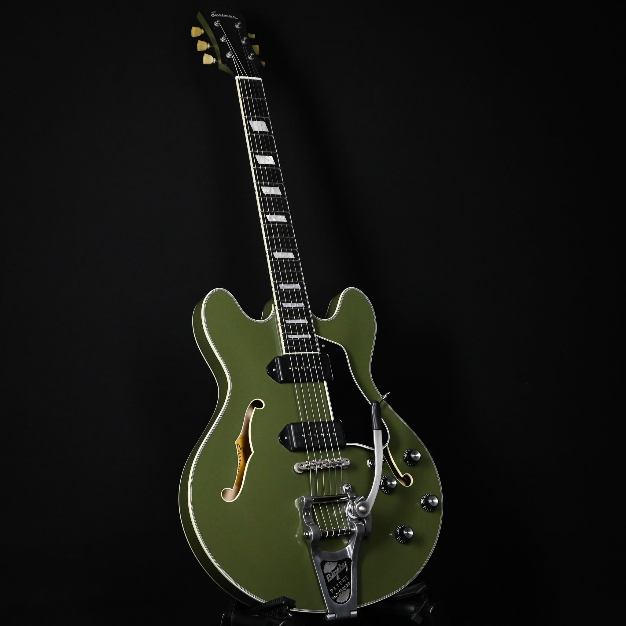 Eastman T64/ Truetone Vintage Limited Edition- Olive Drab 2026 (P2501642)