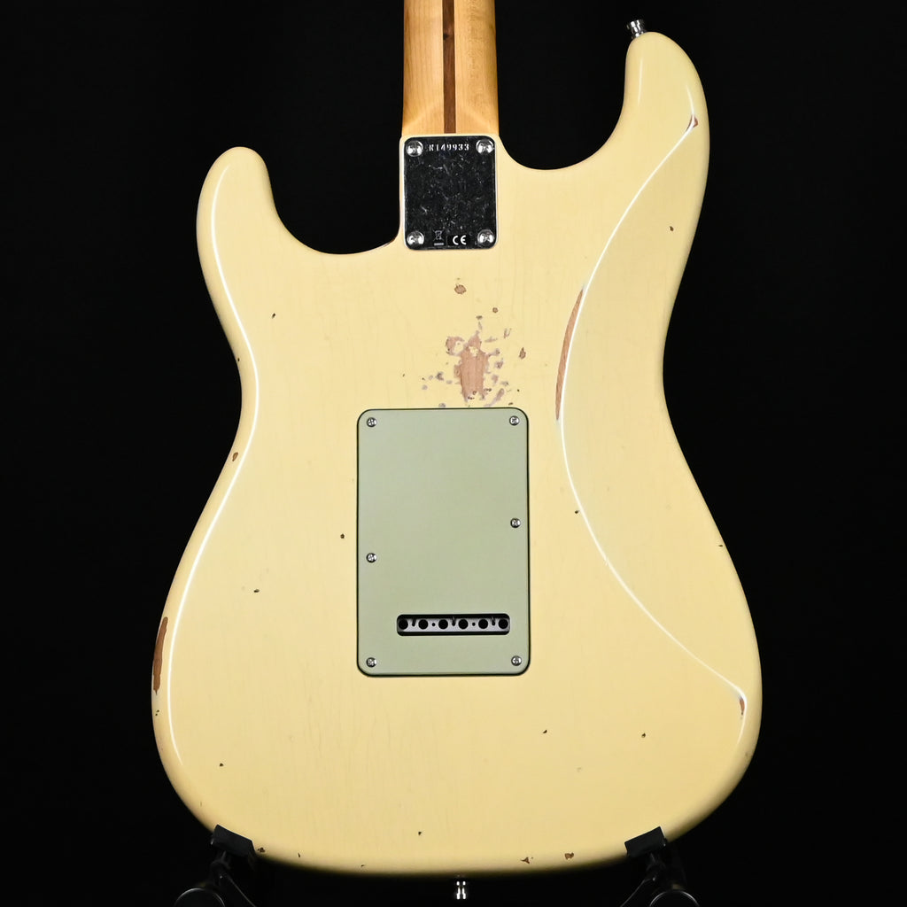 Fender Custom Shop Deluxe Stratocaster w/ Seymour Duncan SH4B Humbucker, Relic/ Closet Classic Hardware- Aged Vintage White 2026 (R149933)