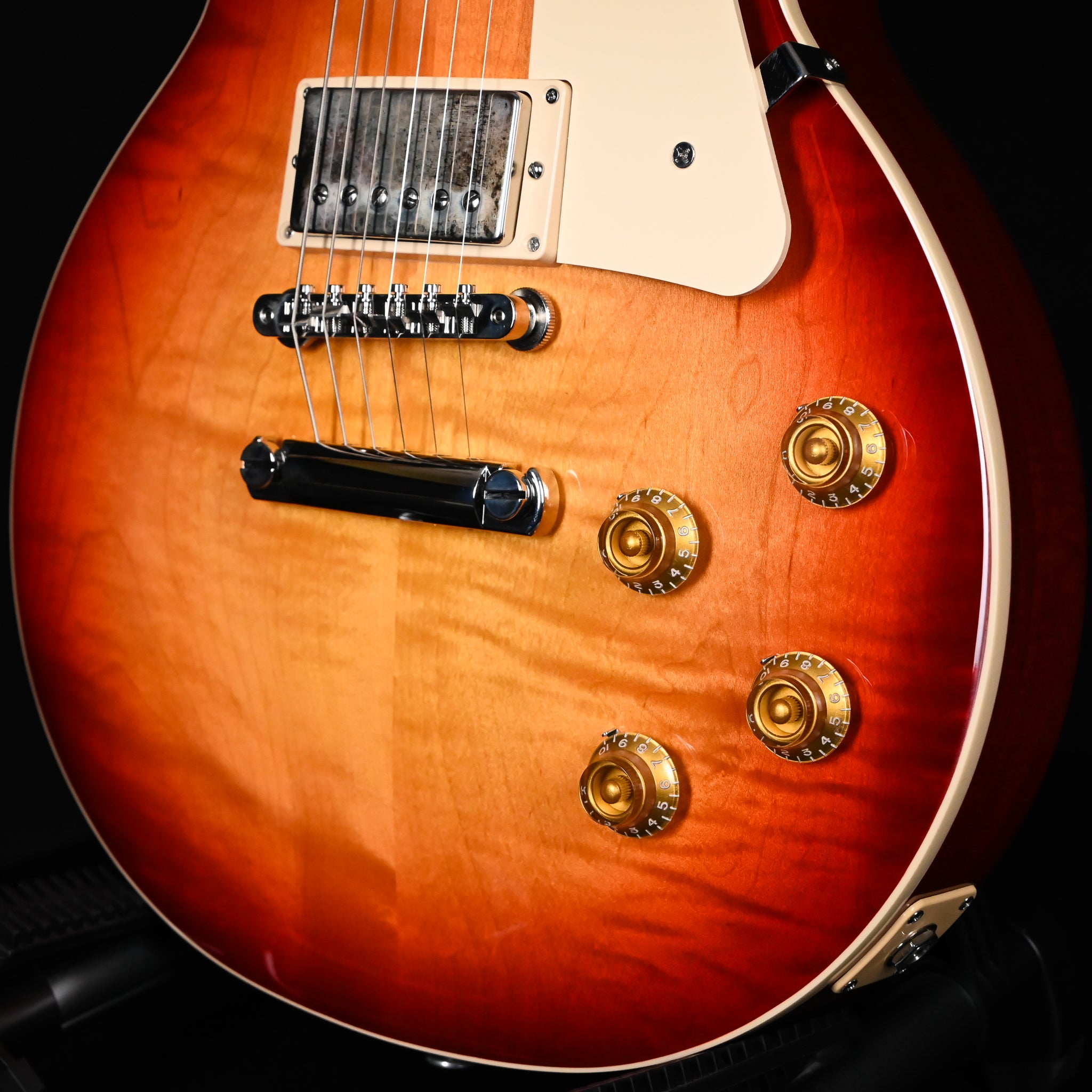 Gibson Les Paul Standard '50's Figured Top Electric Guitar- Herritage Cherry Sunburst 2025 (224750148)