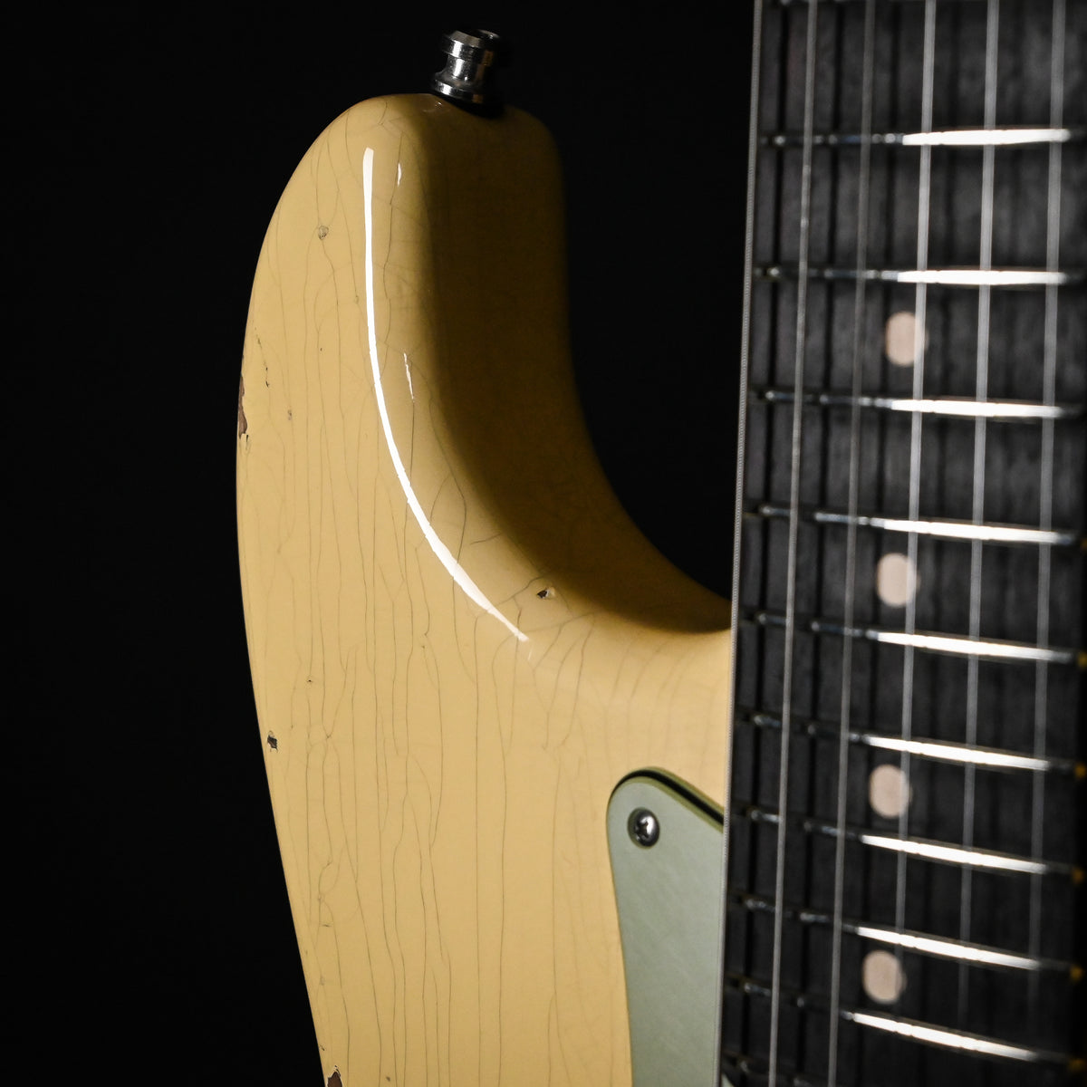 Fender Custom Shop Deluxe Stratocaster w/ Seymour Duncan SH4B Humbucker, Relic/ Closet Classic Hardware- Aged Vintage White 2026 (R151759)