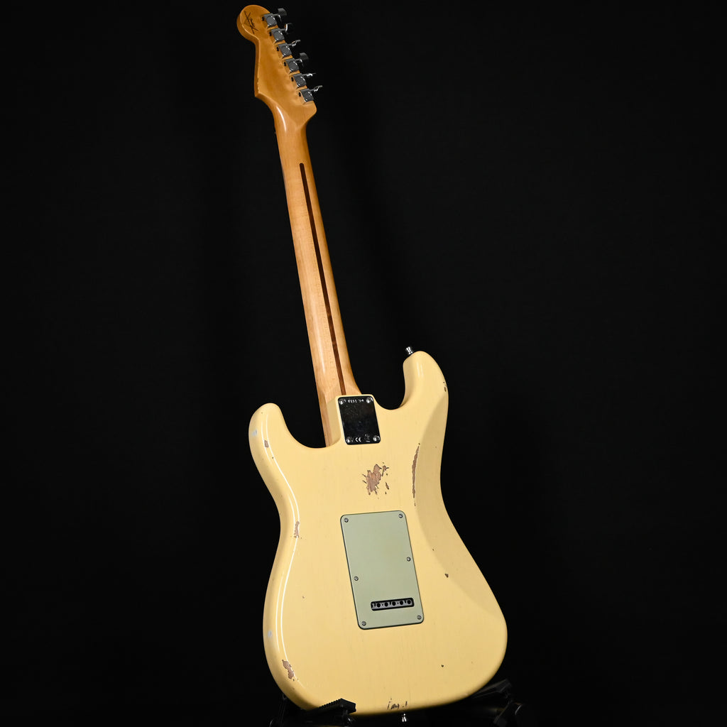 Fender Custom Shop Deluxe Stratocaster w/ Seymour Duncan SH4B Humbucker, Relic/ Closet Classic Hardware- Aged Vintage White 2026 (R151759)