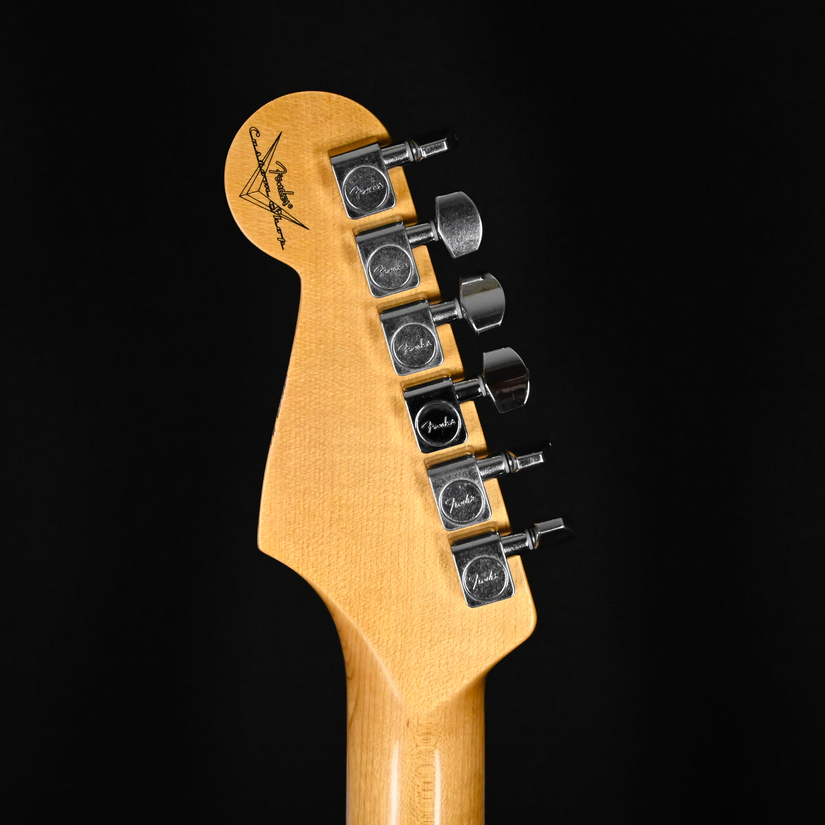 Fender Custom Shop Deluxe Stratocaster w/ Seymour Duncan SH4B Humbucker, Relic/ Closet Classic Hardware- Aged Vintage White 2026 (R153257)