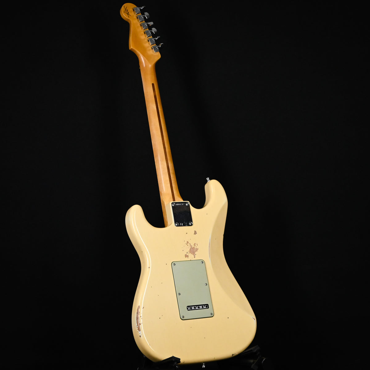 Fender Custom Shop Deluxe Stratocaster w/ Seymour Duncan SH4B Humbucker, Relic/ Closet Classic Hardware- Aged Vintage White 2026 (R153257)
