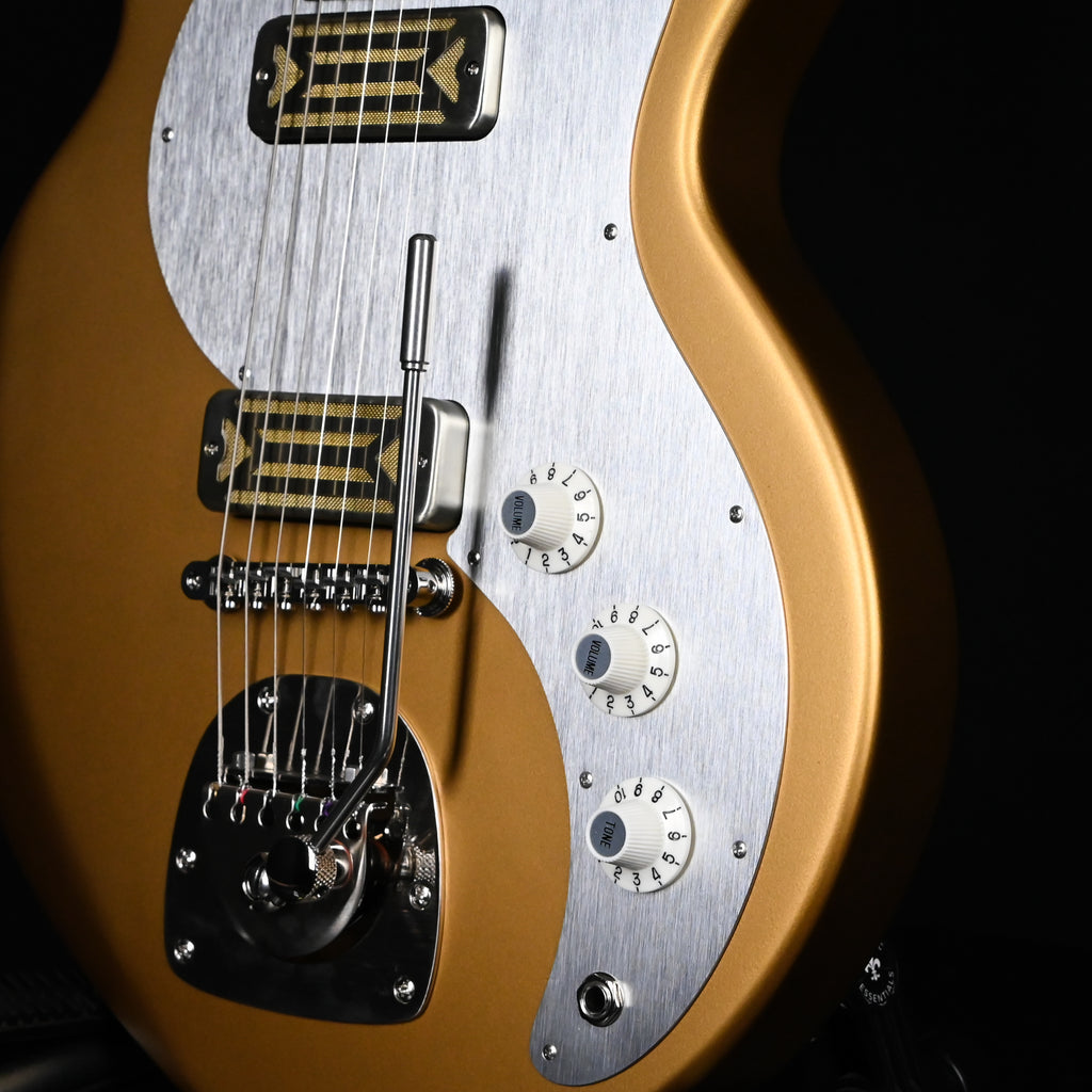 Eastman Fullertone Offset'62 Electric Guitar- Gold 2026 (F2600275)