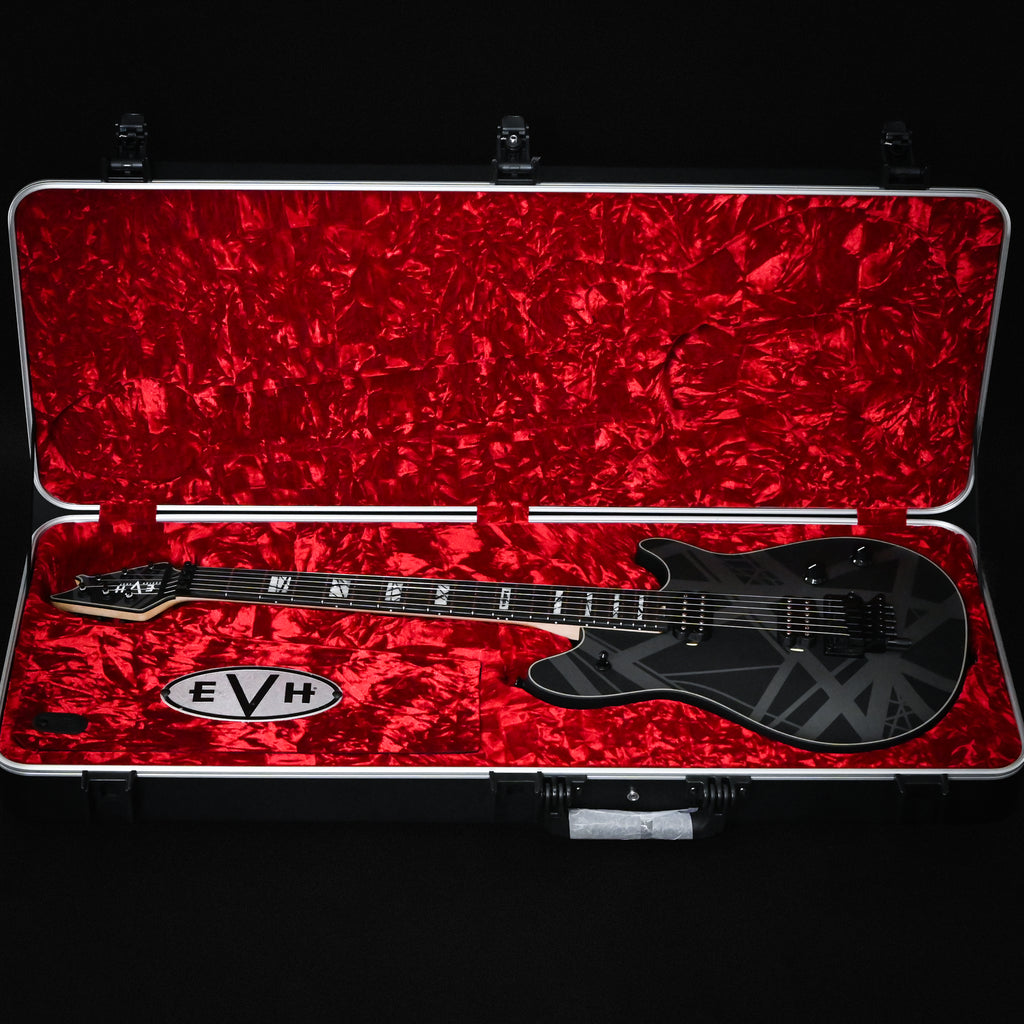EVH Custom Shop Special Edition Wolfgang- Stealth Stripes 2026 (WG17904A)