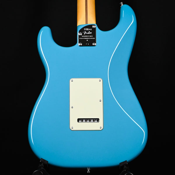 Fender American Professional II Stratocaster- Miami Blue (US240041807)