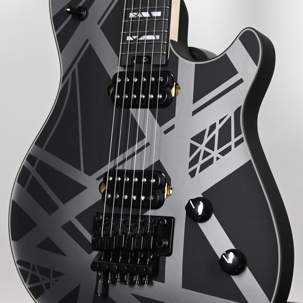 EVH Custom Shop Special Edition Wolfgang- Stealth Stripes 2026 (WG17904A)