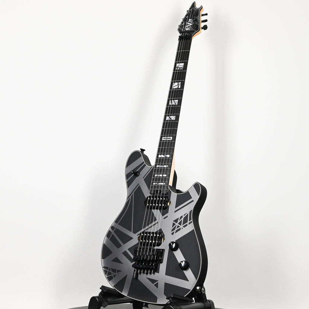 EVH Custom Shop Special Edition Wolfgang- Stealth Stripes 2026 (WG17904A)