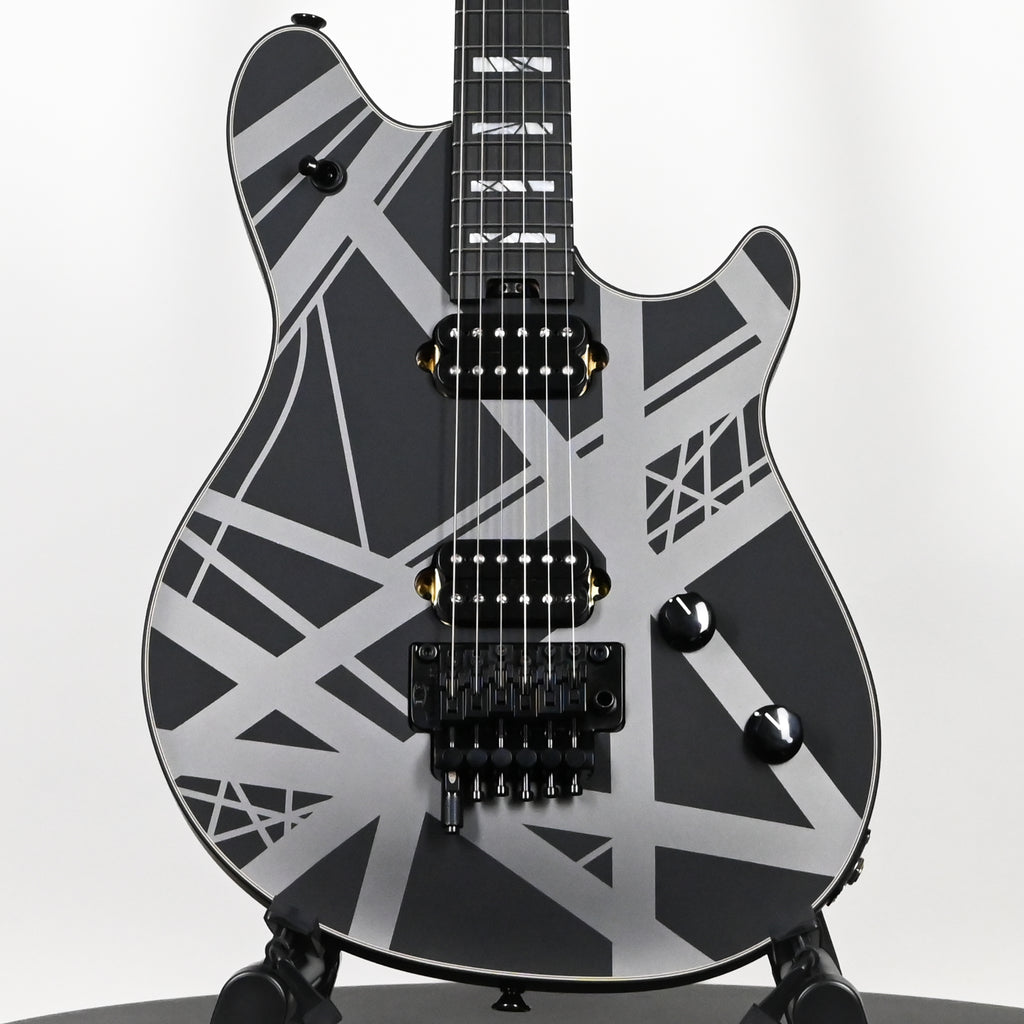 EVH Custom Shop Special Edition Wolfgang- Stealth Stripes 2026 (WG17904A)