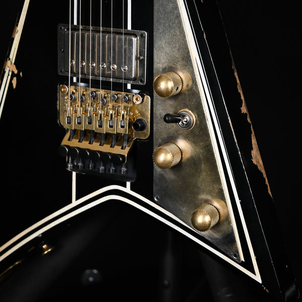 Jackson Custom Shop Special Edition Randy Rhoads- Pinstripes 2024 (RR3981)