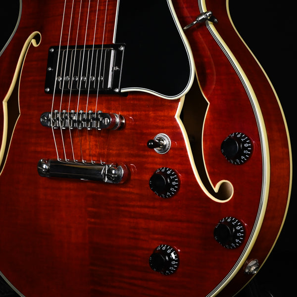 Eastman T484 Thinline Semi-Hollowbody Electric Guitar- Classic 2026 (P2500663)