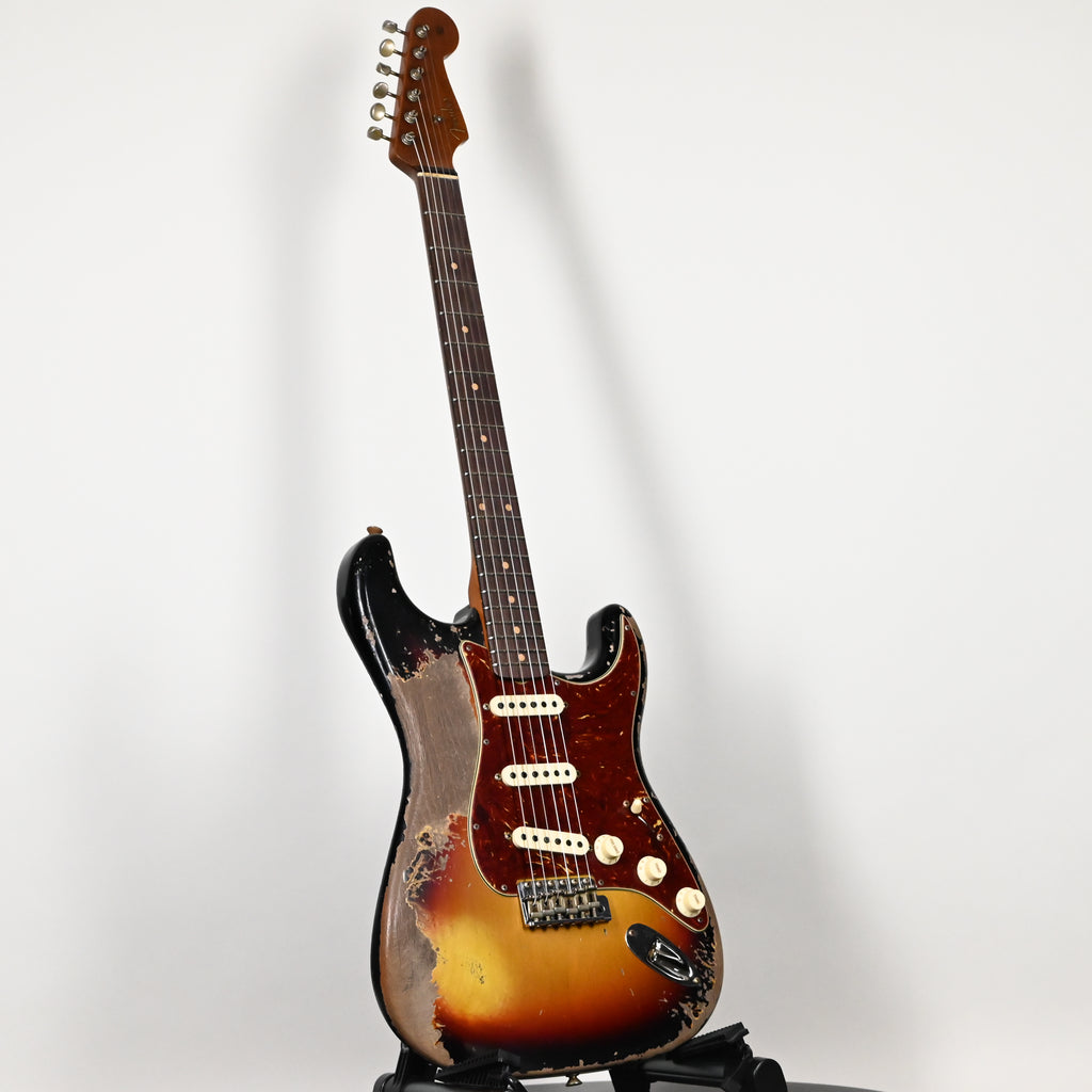 Fender Custom Shop Limited Edition Roasted '61 Stratocaster Super Heavy Relic- Aged 3 Color Sunburst 2026 (CZ590615)