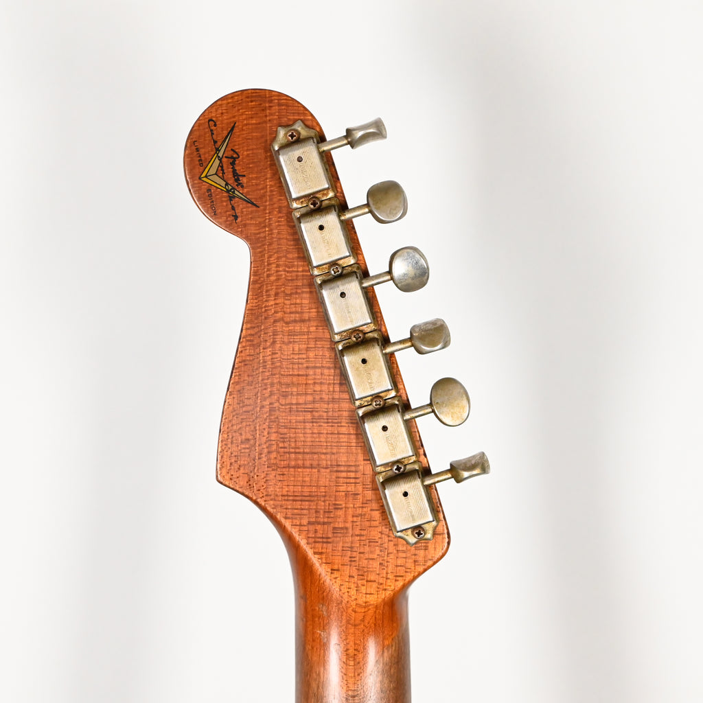 Fender Custom Shop Limited Edition Roasted '61 Stratocaster Super Heavy Relic- Aged 3 Color Sunburst 2026 (CZ590615)