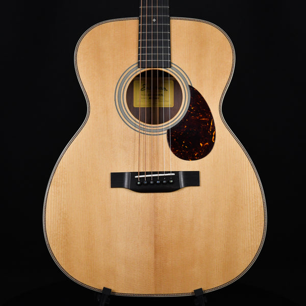 Eastman E20OM-MR-TC Thermo-Cured Adirondack Spruce Natural (M2231621)