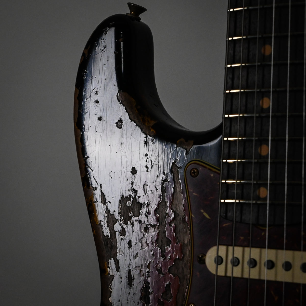 Fender Custom Shop Limited Edition Roasted '61 Stratocaster Super Heavy Relic- Aged 3 Color Sunburst 2026 (CZ585326)