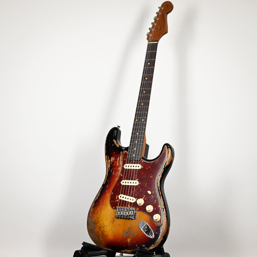 Fender Custom Shop Limited Edition Roasted '61 Stratocaster Super Heavy Relic- Aged 3 Color Sunburst 2026 (CZ585326)