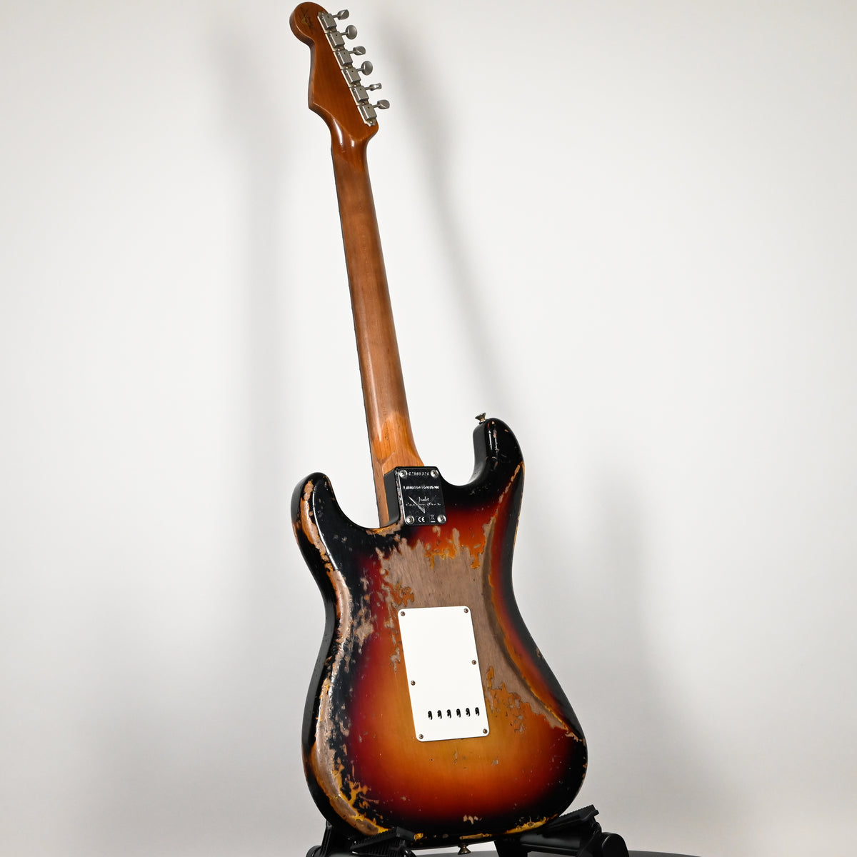 Fender Custom Shop Limited Edition Roasted '61 Stratocaster Super Heavy Relic- Aged 3 Color Sunburst 2026 (CZ585326)