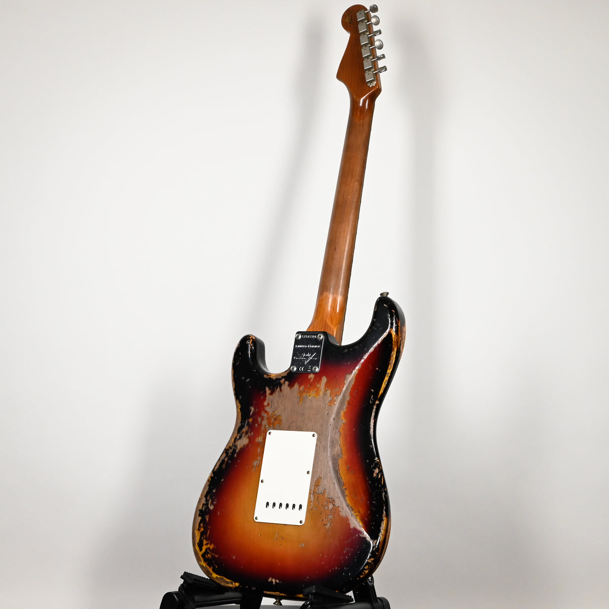 Fender Custom Shop Limited Edition Roasted '61 Stratocaster Super Heavy Relic- Aged 3 Color Sunburst 2026 (CZ585326)