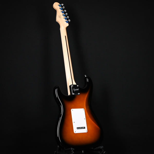 Squier-Fender Sonic Starter Pack- 2 Color Sunburst (CRNI24015490)