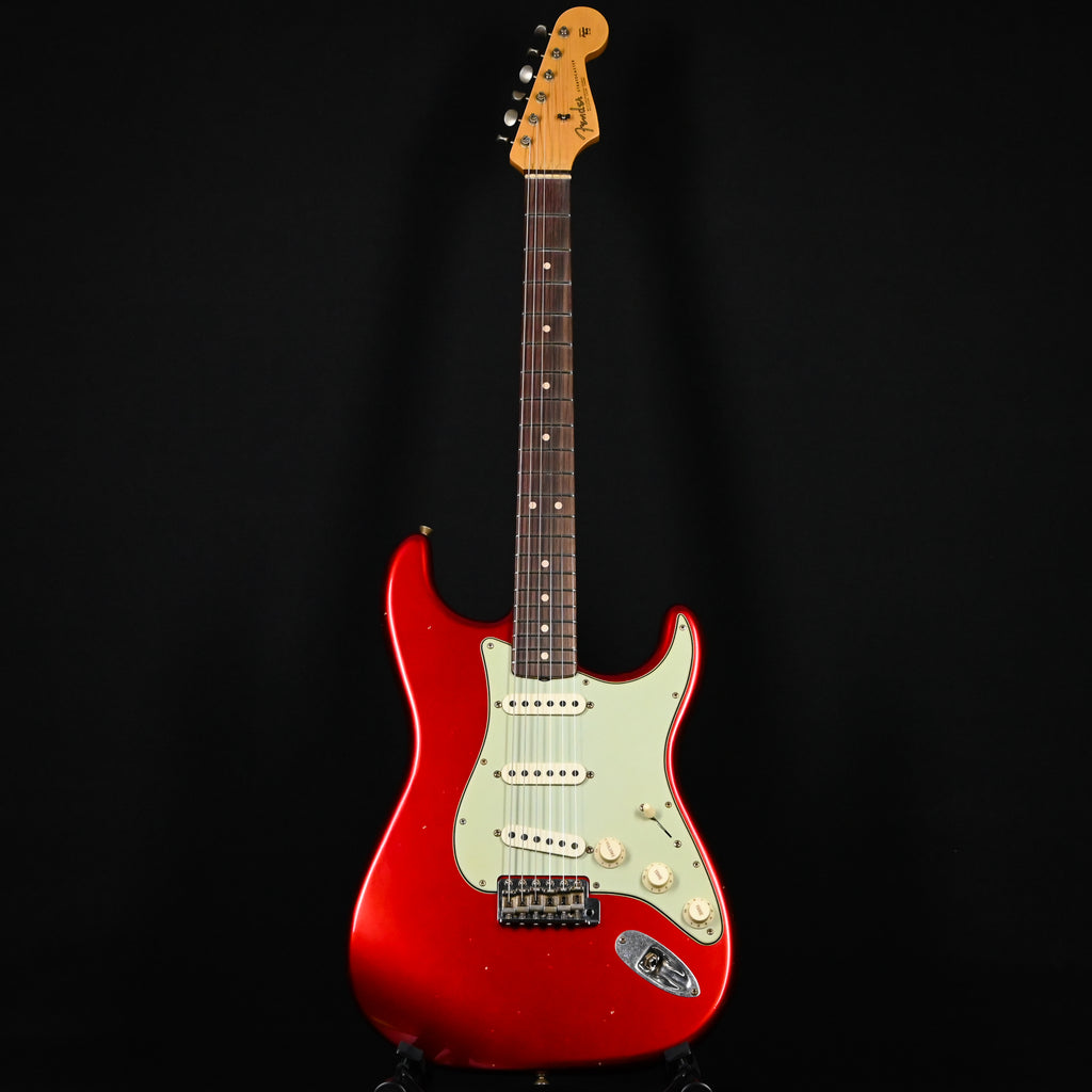 Fender Custom Shop Limited Edition '63 Stratocaster Journeyman- Aged Candy Apple Red 2026 (CZ589547)