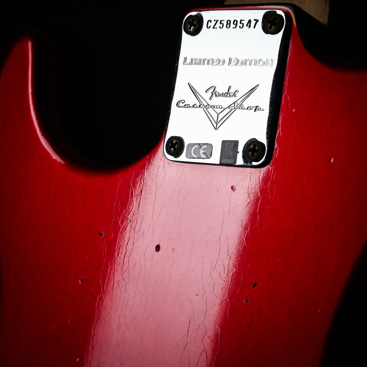 Fender Custom Shop Limited Edition '63 Stratocaster Journeyman- Aged Candy Apple Red 2026 (CZ589547)