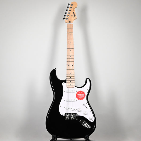 Squier-Fender Sonic Starter Pack- Black (CRNH24002978)