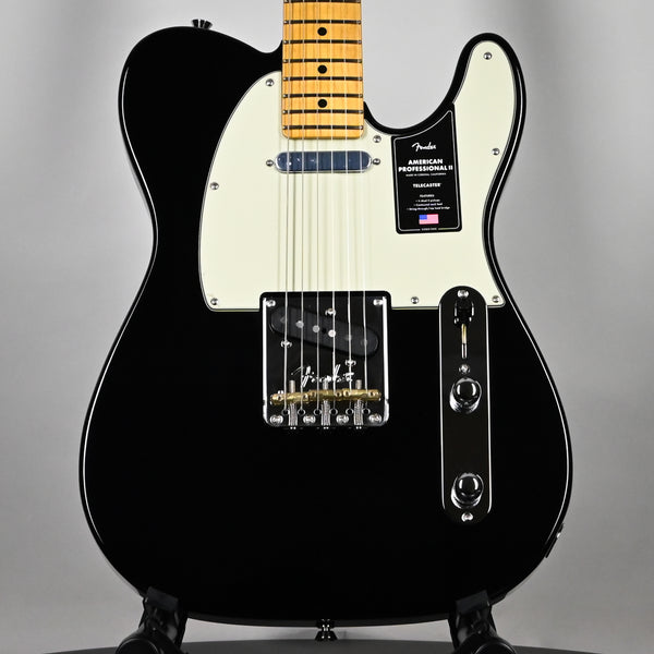 Fender American Professional II Telecaster- Black (US24053555)