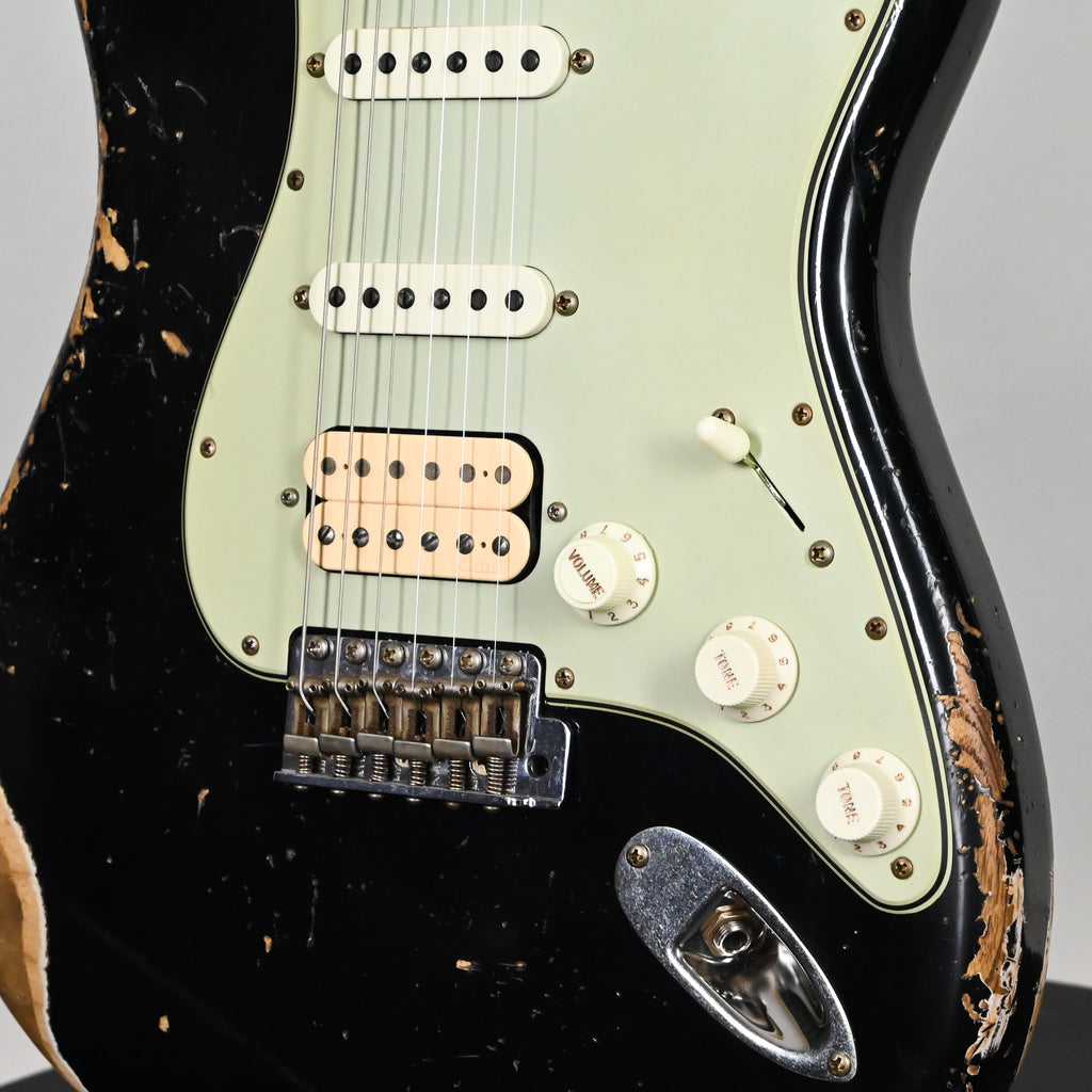 Fender Custom Shop '62 Stratocaster HSS w/ Painted Headcap, Heavy Relic- Black 2026 (R147929)