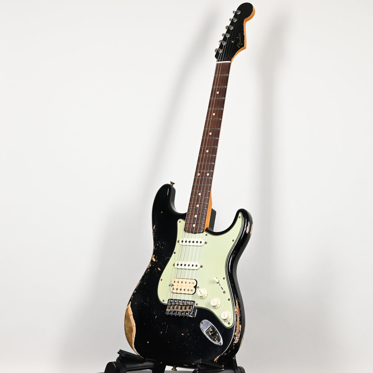 Fender Custom Shop '62 Stratocaster HSS w/ Painted Headcap, Heavy Relic- Black 2026 (R147929)
