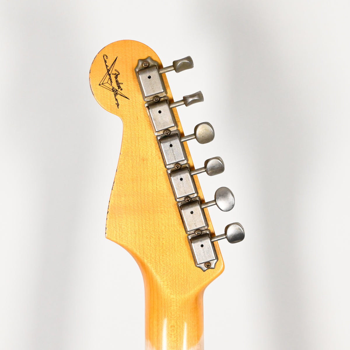 Fender Custom Shop '62 Stratocaster HSS w/ Painted Headcap, Heavy Relic- Black 2026 (R147929)