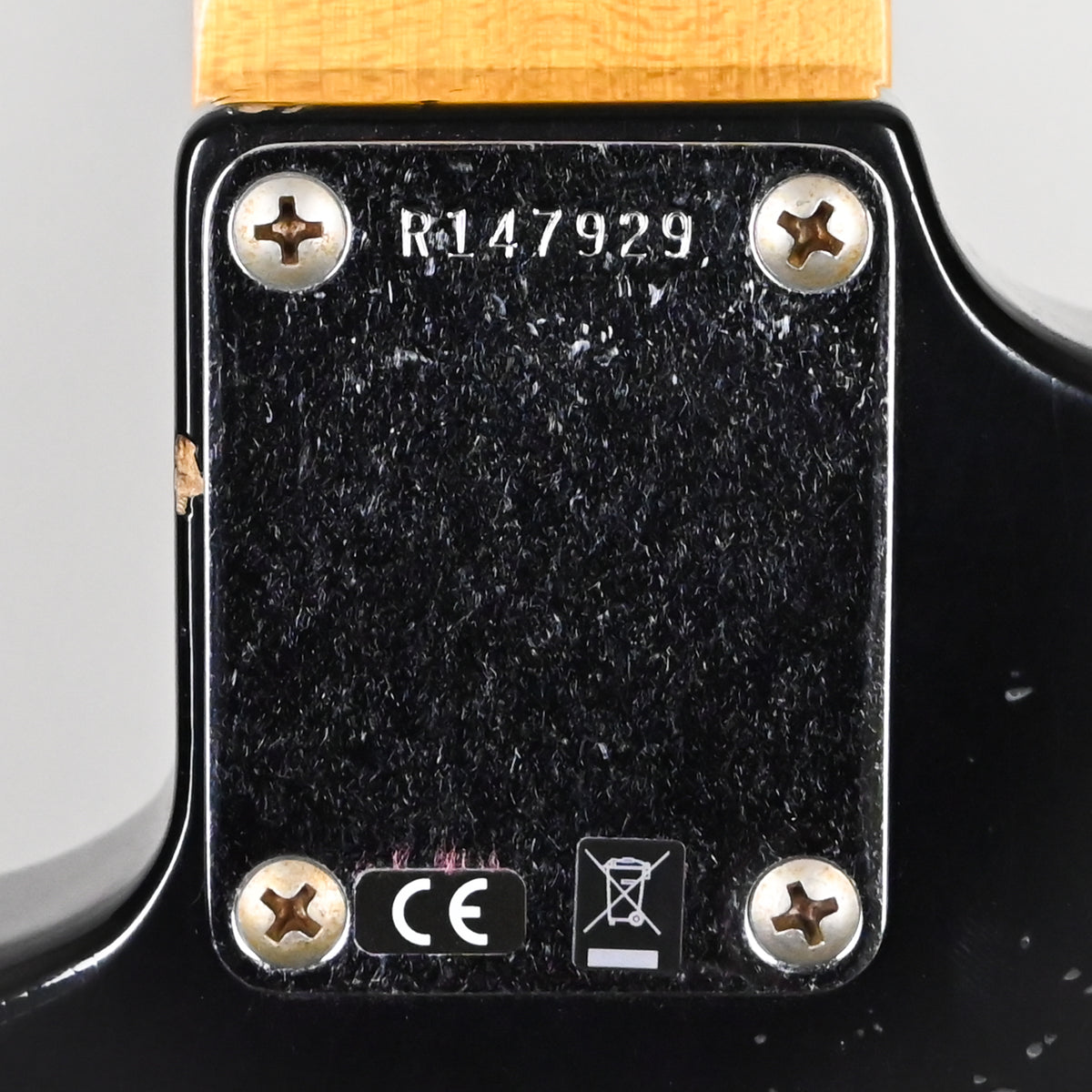 Fender Custom Shop '62 Stratocaster HSS w/ Painted Headcap, Heavy Relic- Black 2026 (R147929)