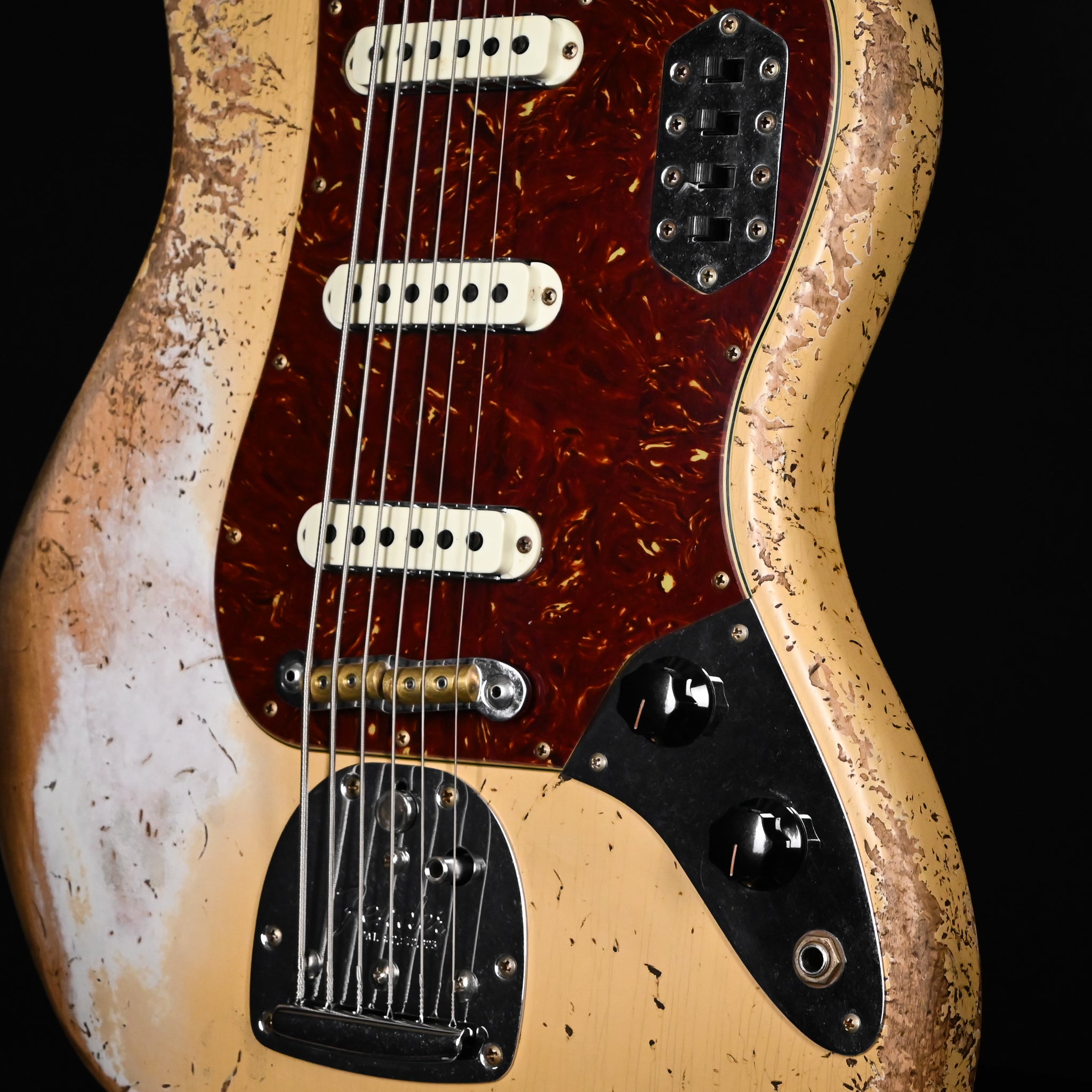 Fender Custom Shop 1962 Bass VI Super Heavy Relic- Super Aged Dessert Sand 2026 (CZ591629)