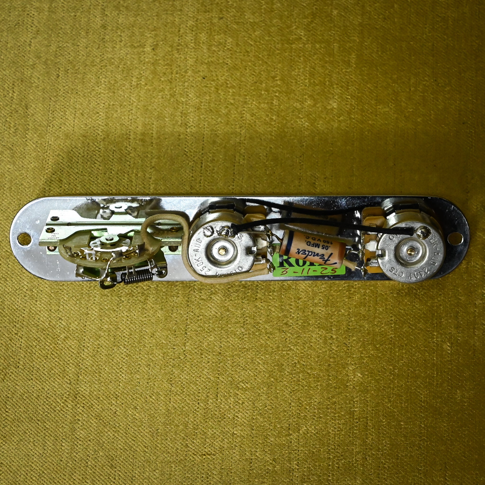 Fender Custom Shop 1951 Nocaster Super Heavy Relic- Super Faded Aged Nocaster Blonde 2025 (R142897)