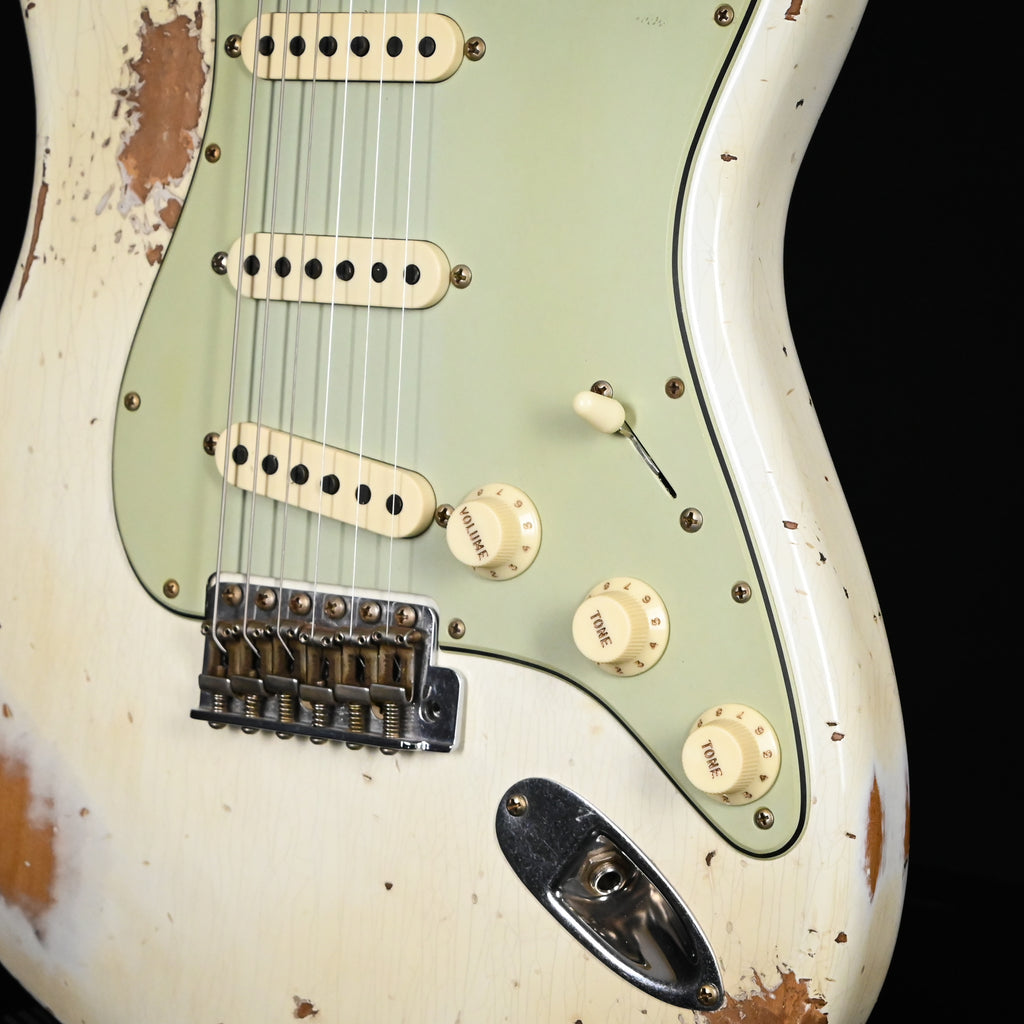 Fender Custom Shop Limited Edition 1962 Stratocaster w/ Handwound 60/63 Pickups, Heavy Relic- Aged Olympic White 2026 (CZ589408)