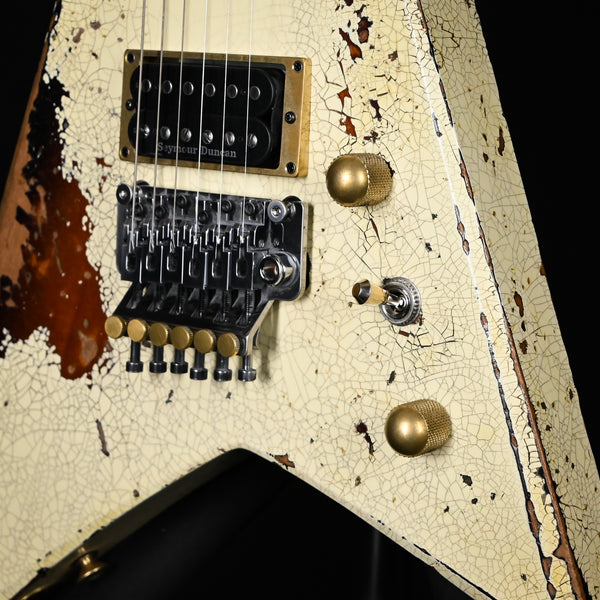 Jackson Custom Shop USA Special Edition Rhoads Nitro-Relic Tour Finish- Vanilla Shake/ 2 Tone Burst 2025 (RR4078)