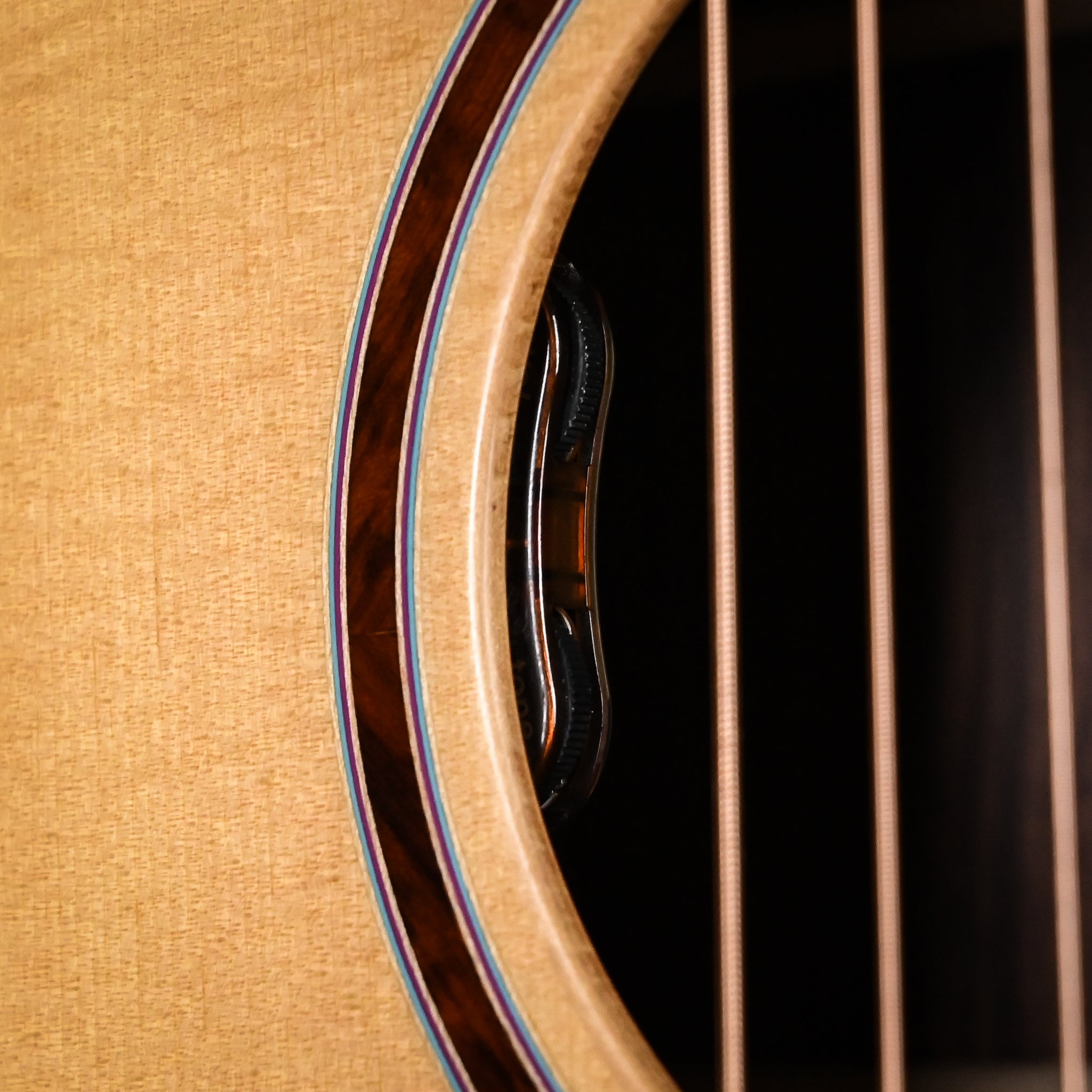 Eastman AC722CE Grand Auditorium Acoustic-Electric Guitar- Natural 2026 (M2504316)