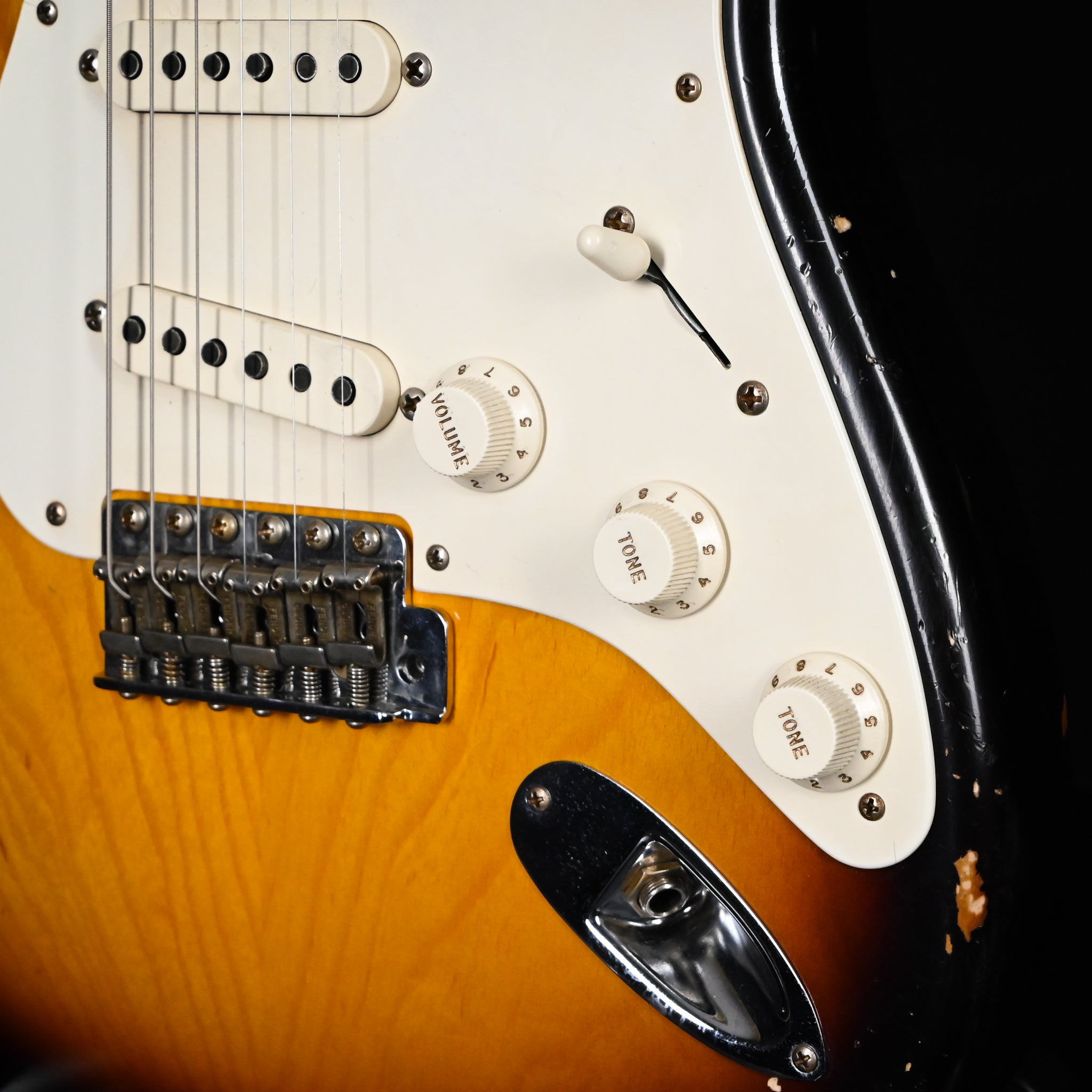 Fender Custom Shop Masterbuilt Vince Van Trigt Wildwood 10 '57 Stratocaster Journeyman- Faded Aged 2 Color Sunburst 2023 (R132772) Used – Excellent