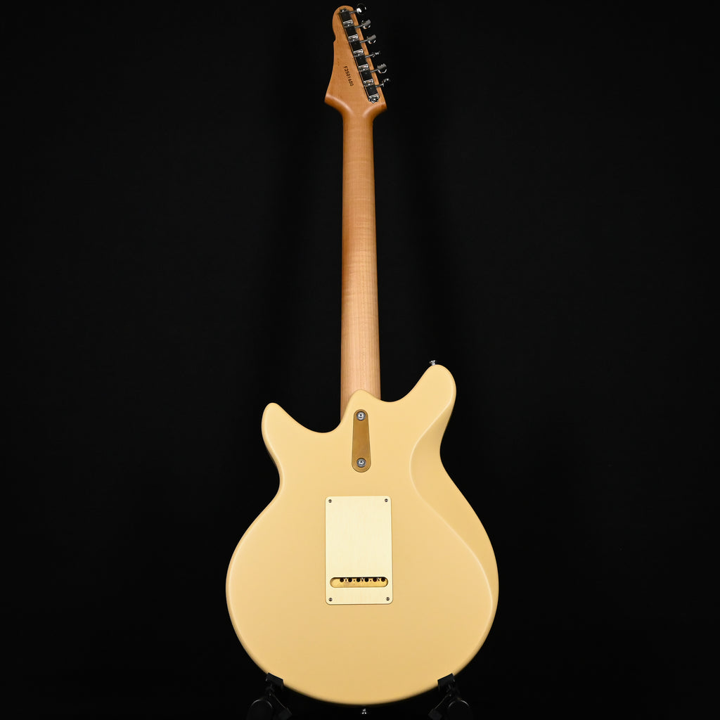 Eastman Fullertone DC '62 Electric Guitar- Desert Sand 2026 (F2501650)