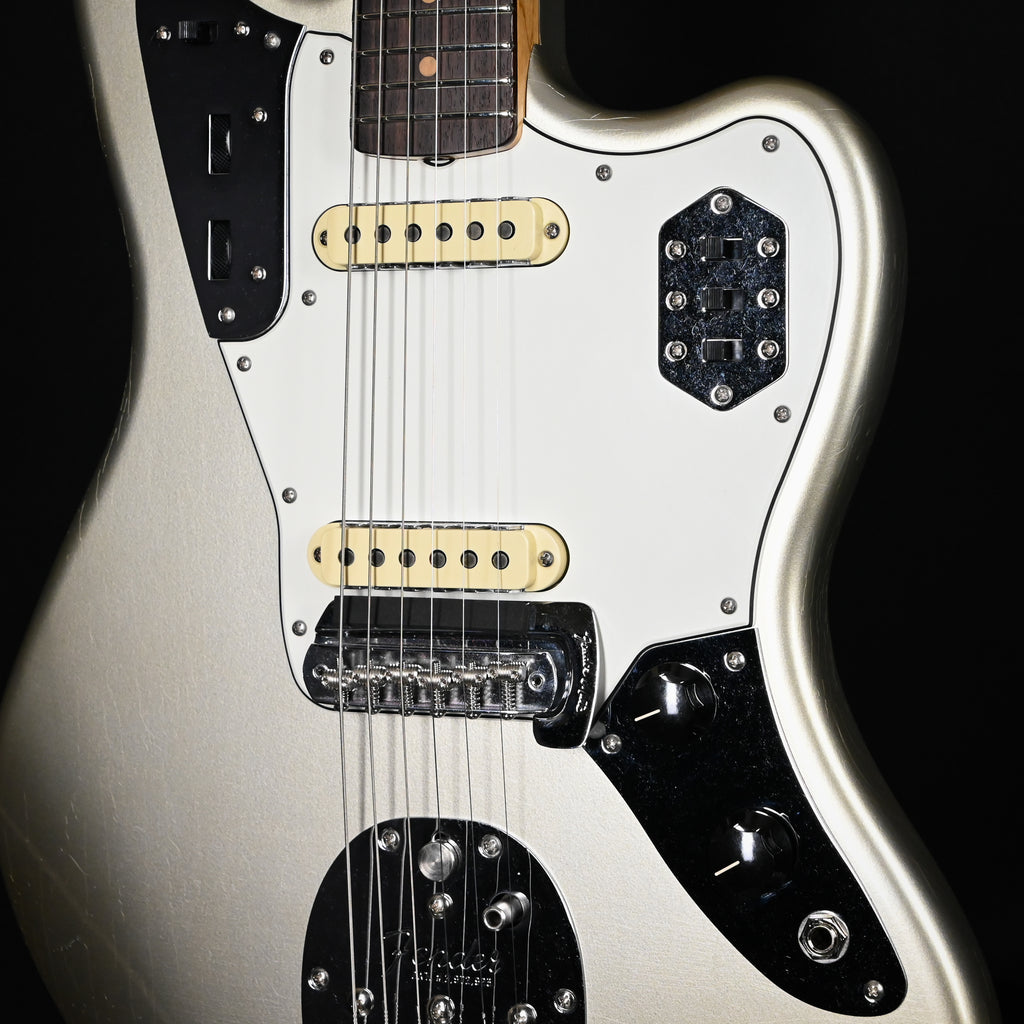 Fender Custom Shop '63 Jaguar Deluxe Closet Classic- Aged Inca Silver 2025 (CZ584407)