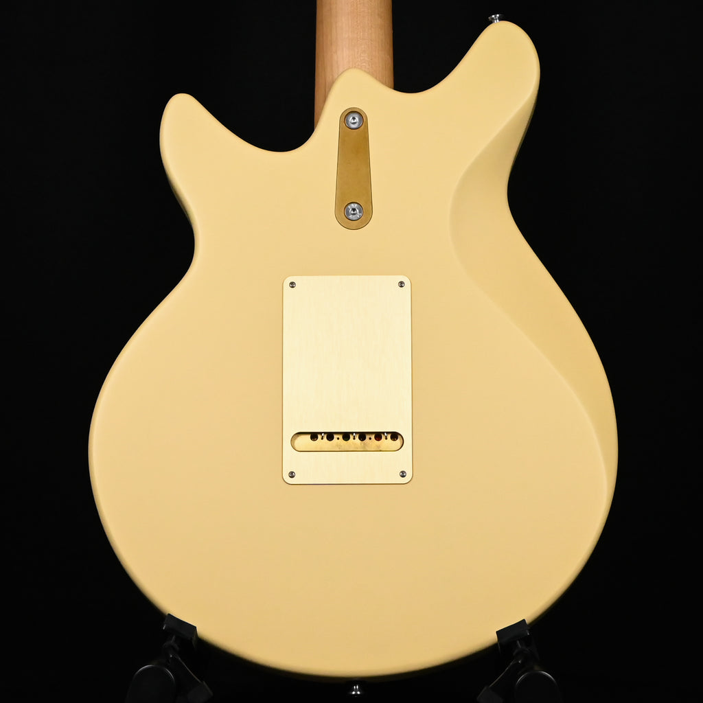 Eastman Fullertone DC '62 Electric Guitar- Desert Sand 2026 (F2501655)