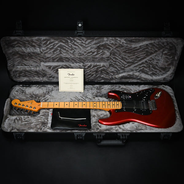 Fender American Ultra II Stratocaster HSS Maple Fingerboard Sinister Red 2024 (US240030933)