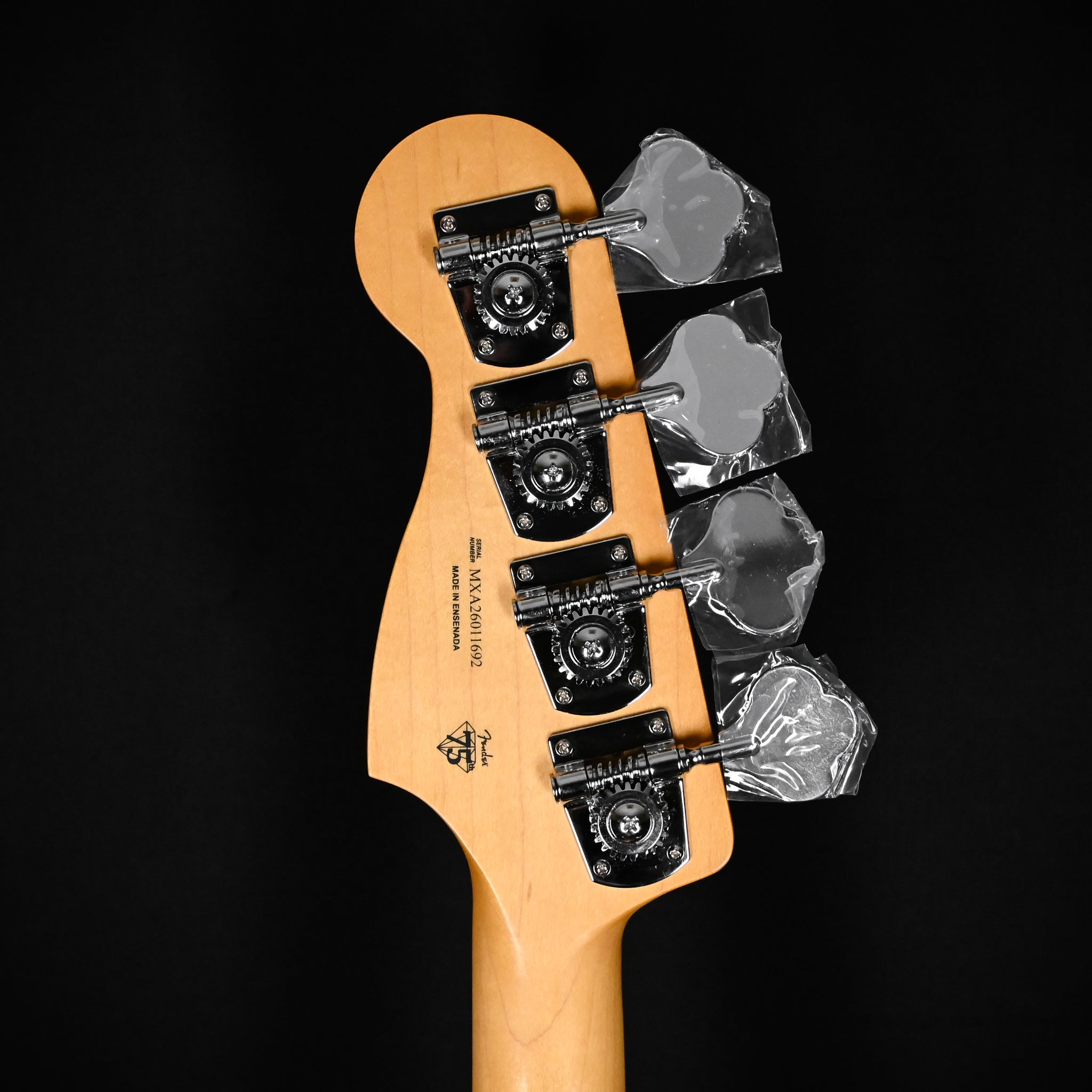 Fender 75th Anniversary Player II Precision Bass- Diamond Dust Sparkle 2026 (MXA26011692)