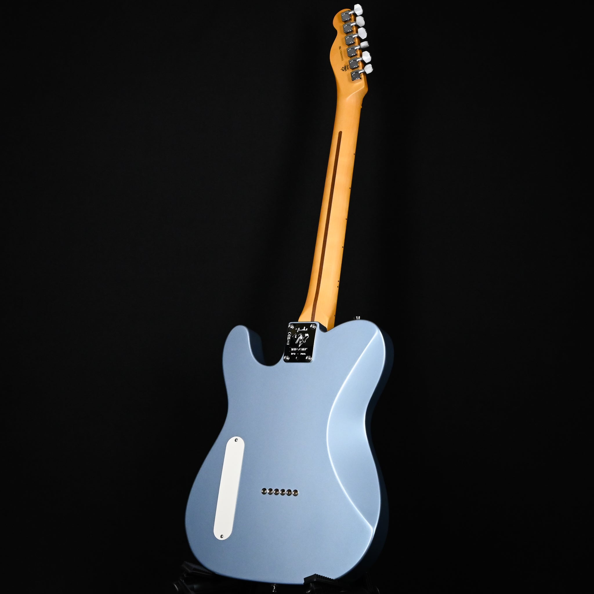Fender 75th Anniversary American Professional Classic Cabronita Telecaster- Ice Blue Metallic 2026 (US26056935)
