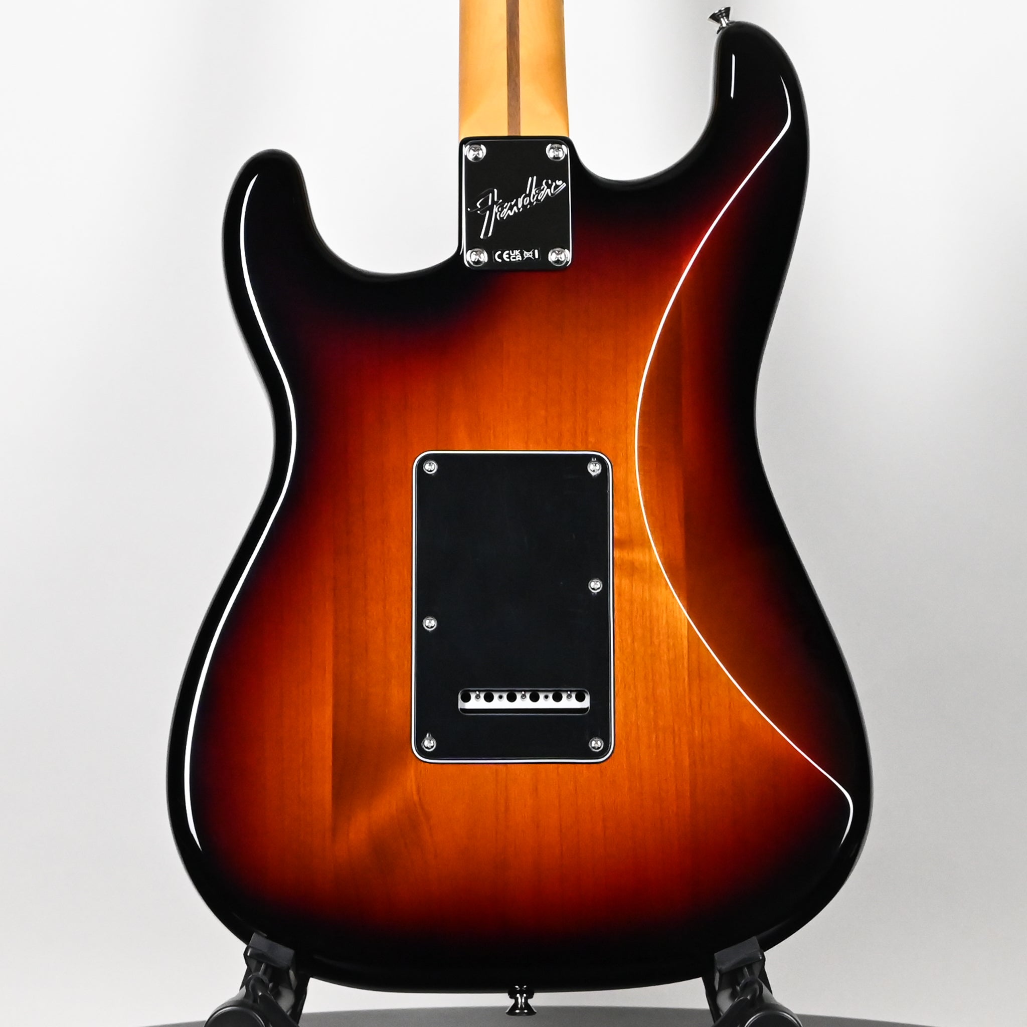 Fender American Professional Classic Stratocaster HSS- 3 Color Sunburst 2025 (US25092214)